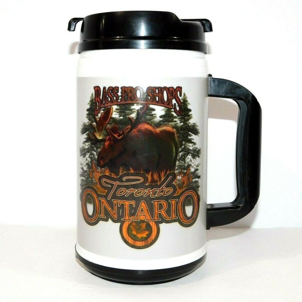 Bass Pro Shop Toronto 32 oz Whirley Insulated large Travel Mug Moose